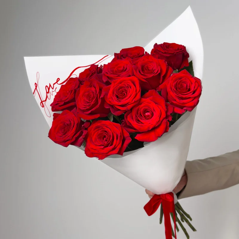 Dozen Scarlet Roses by TheFlow LA | Gemma Flowers Marketplace