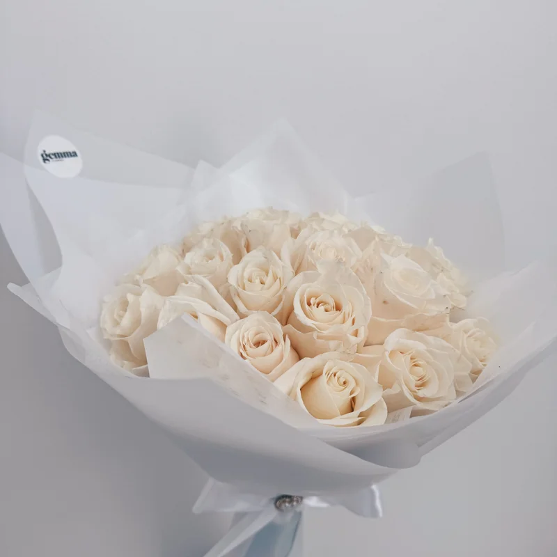 Pure White Roses - Premium flower arrangement | Gemma Flowers